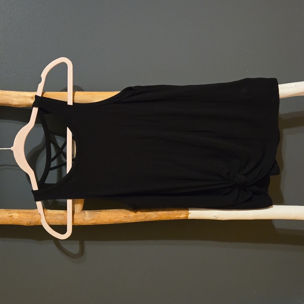 Express Black Supersoft Relaxed Crew Neck Twist Front Tank XS Strappy Back